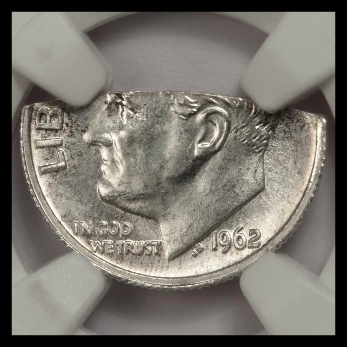 1962 Roosevelt Dime: Large Straight Clip