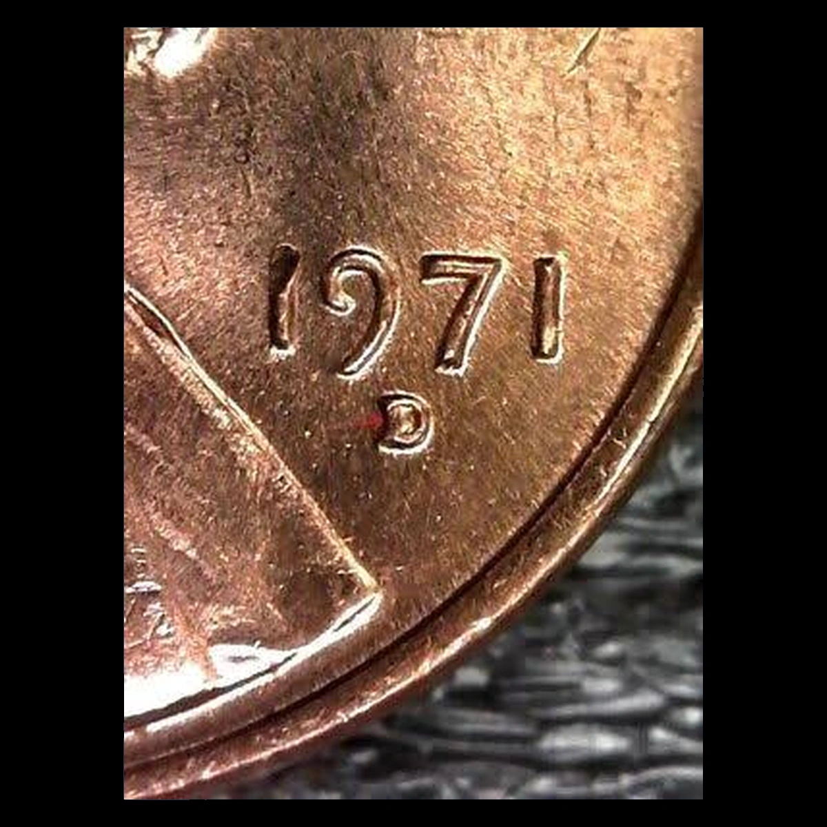 1971 Lincoln Cent (Modern): Repunched Mintmark