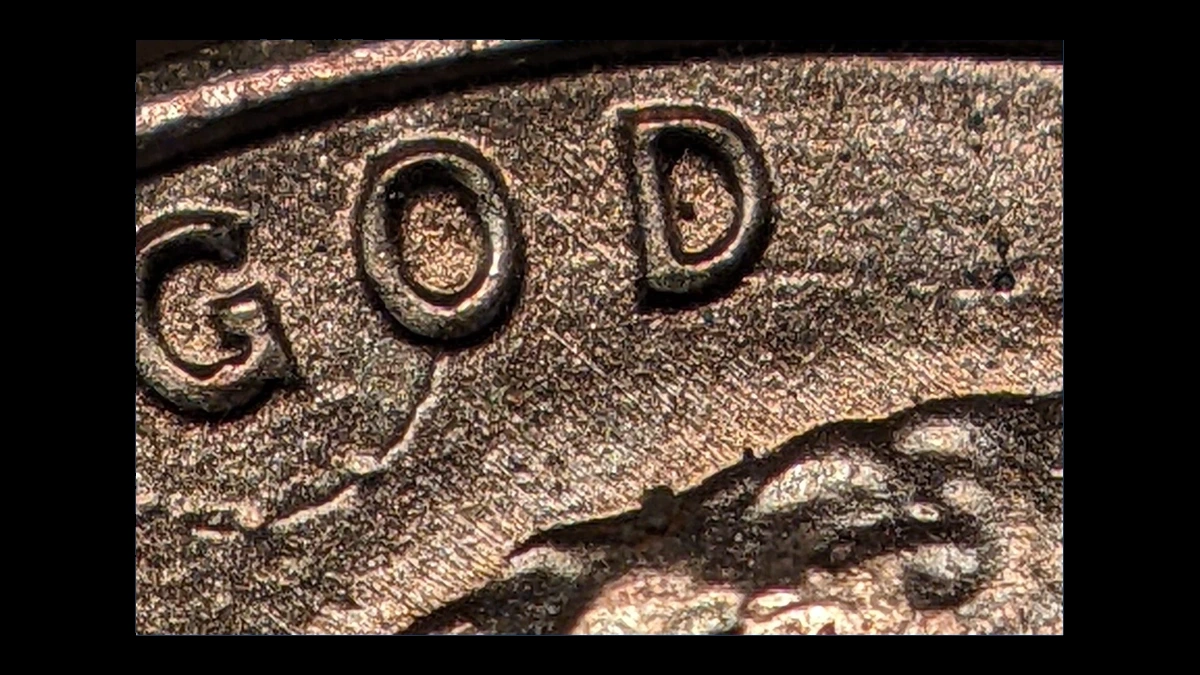 1982 Lincoln Penny: Strike-Through