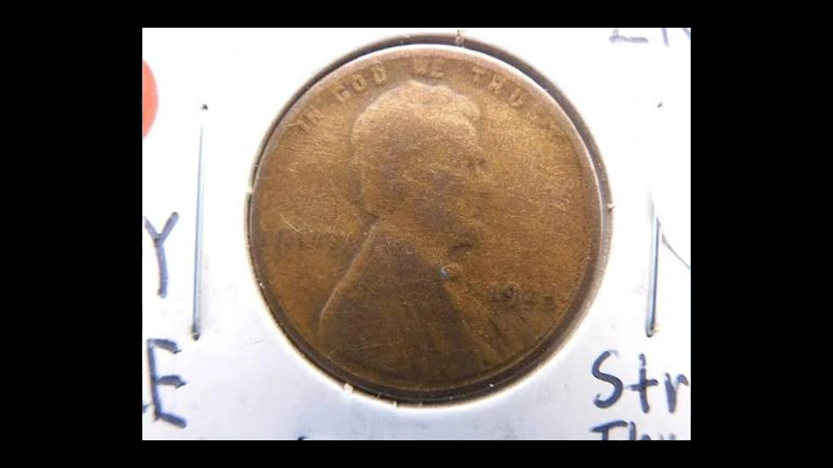 1924 Lincoln Cent (Wheat Reverse): Struck Through