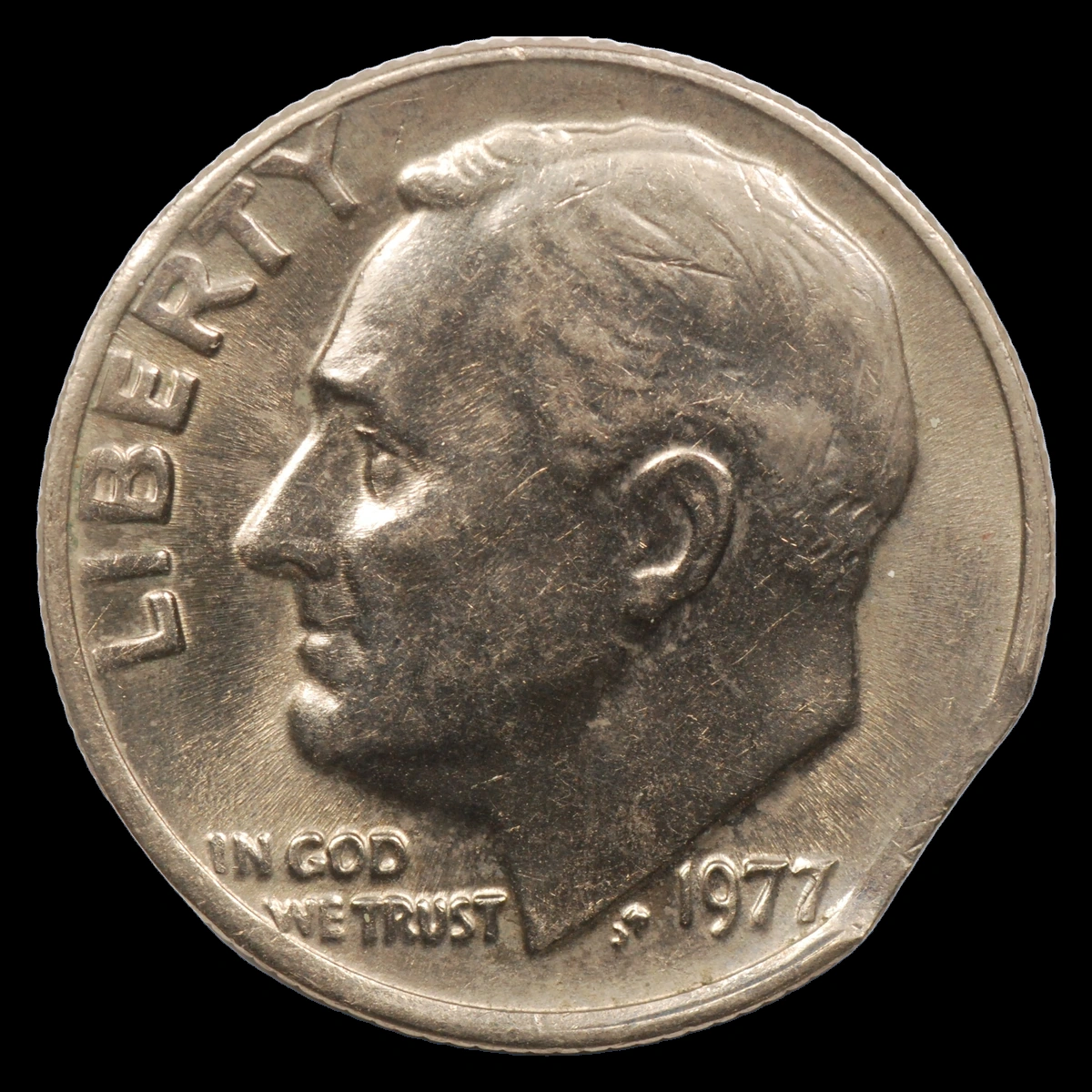 1977 Roosevelt Dime: Clipped Planchet