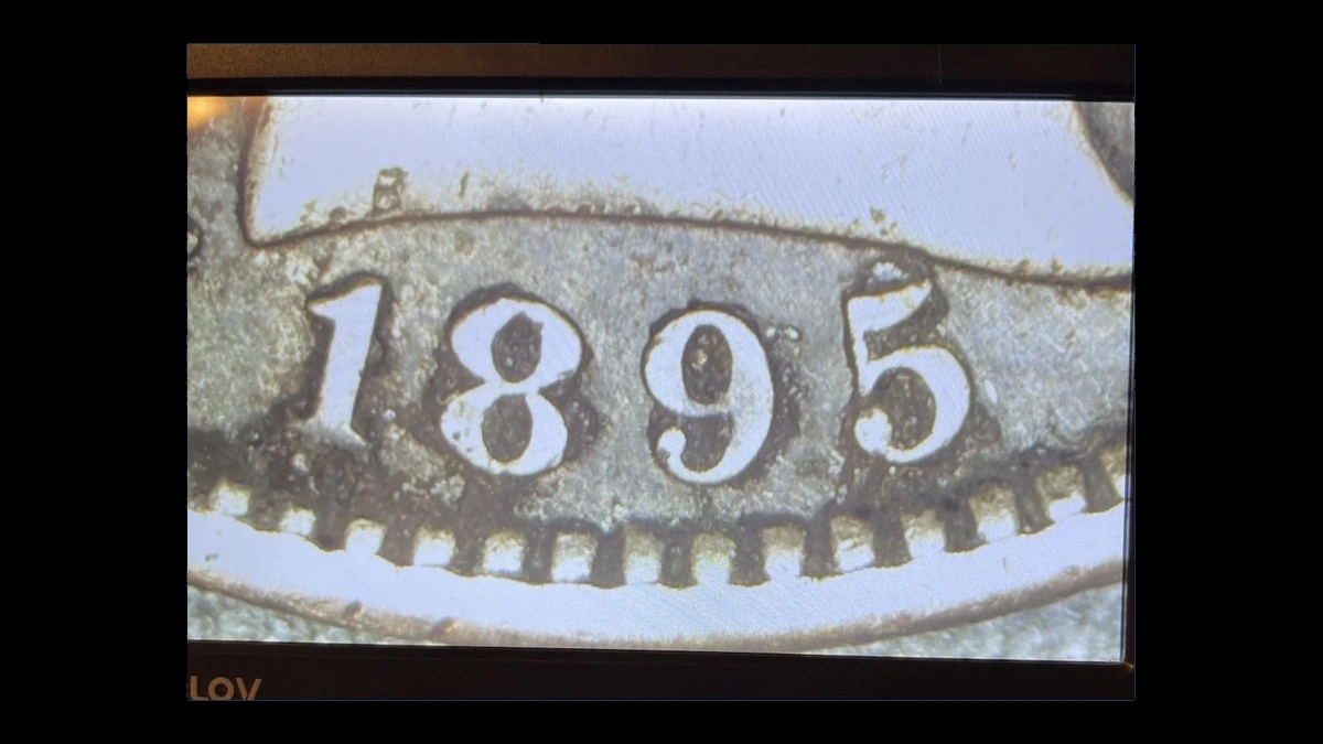 1895 Barber Quarter: Repunched Date