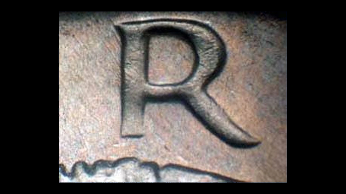 1974 Eisenhower Dollar: Peg-Leg Lettering / Die Polishing
