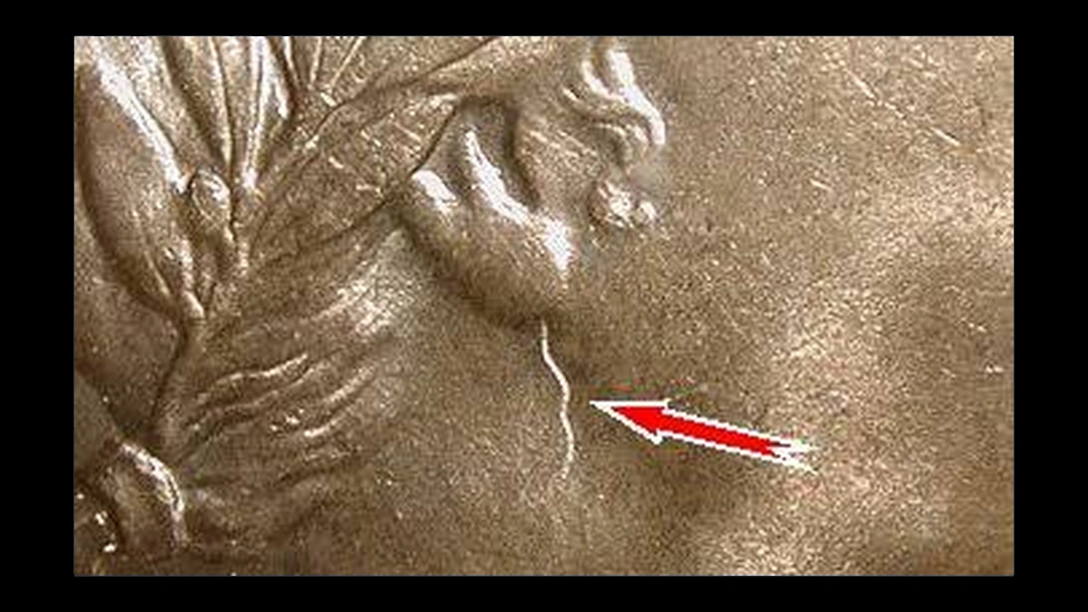 1913 Barber Quarter: Die Crack