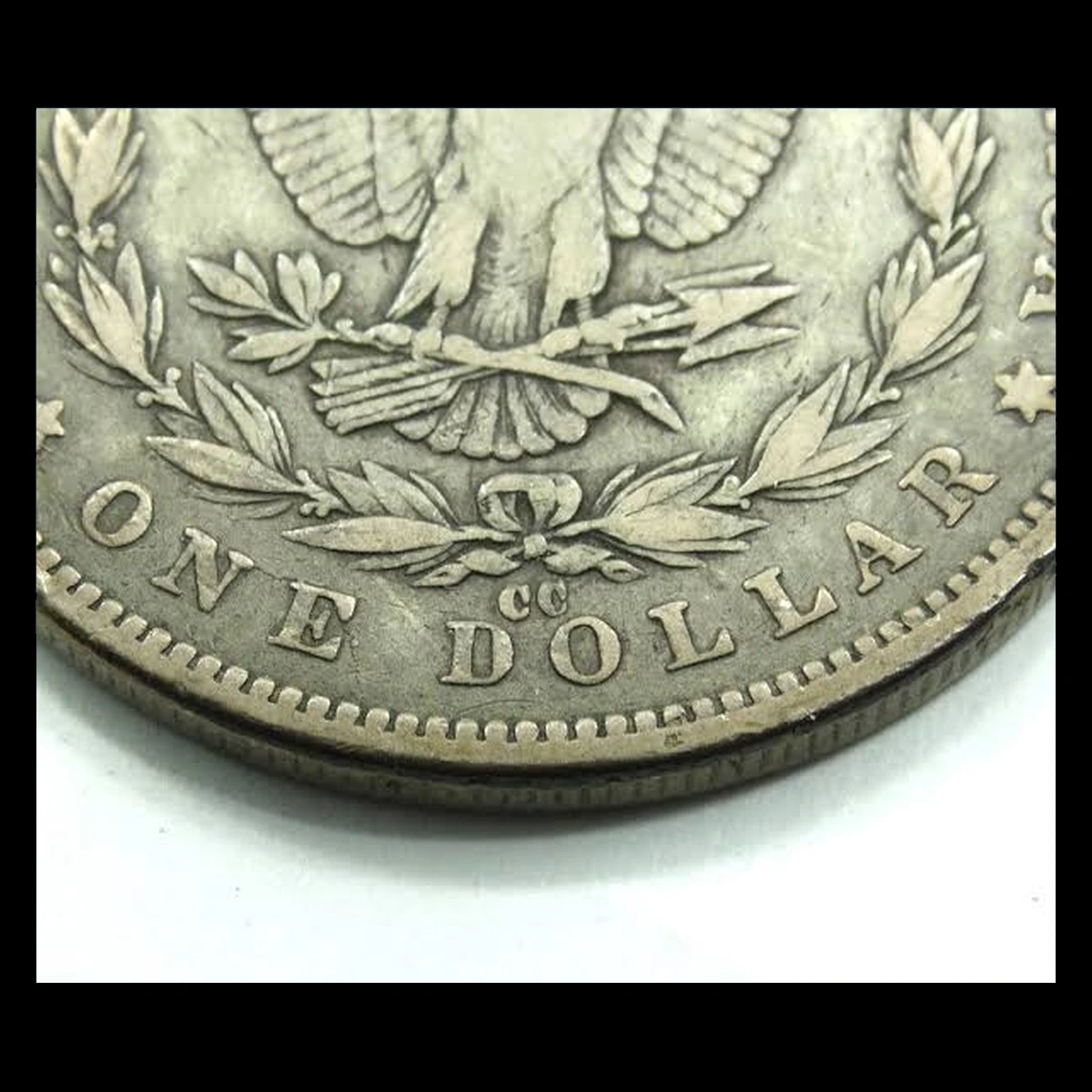 1890 Morgan Silver Dollar: Die Crack / Die Chip